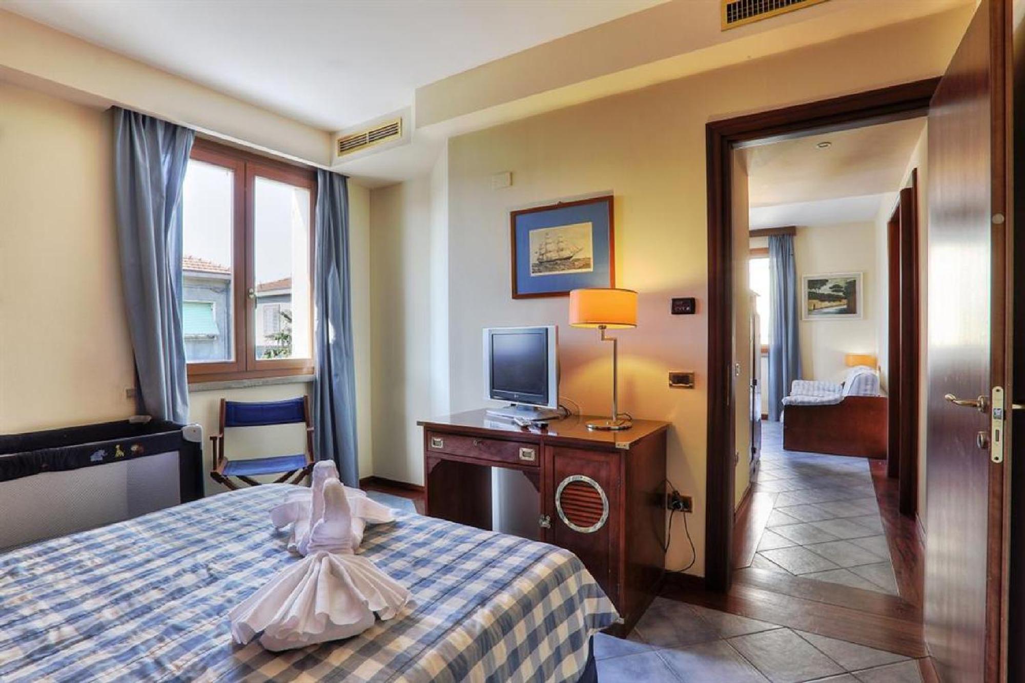 Hotel Zi Maria Marina di Cecina Exterior foto